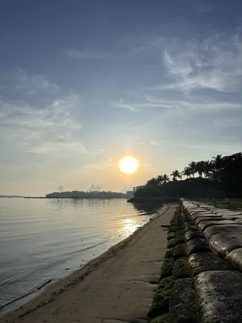 sunrise_on_beach