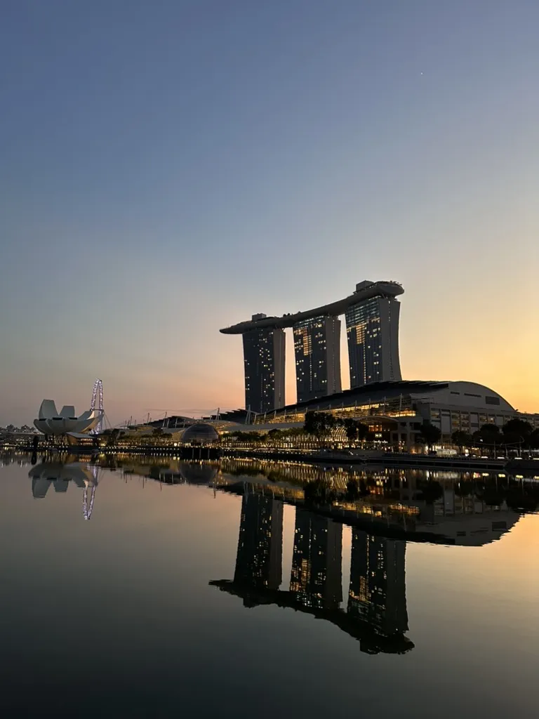 sunrise_marina_bay_sands